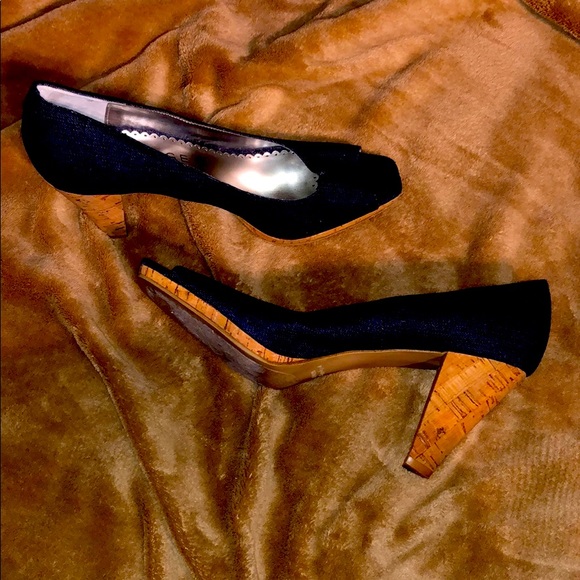 DENIM RAMPAGE HEELS SIZE 8.5 - Picture 1 of 8